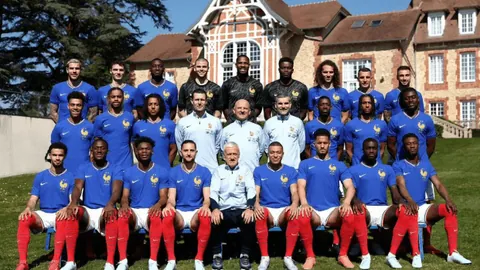 晨报：一边倒与逆袭现象同现